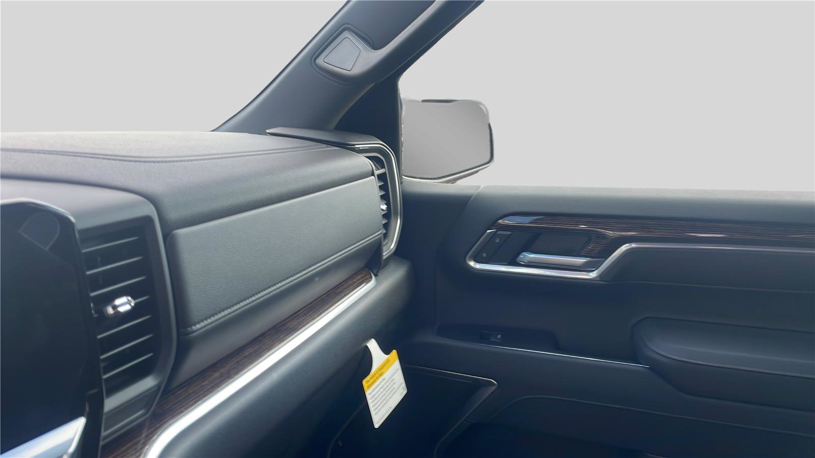 New 2026 GMC Sierra 1500 SLE image 10