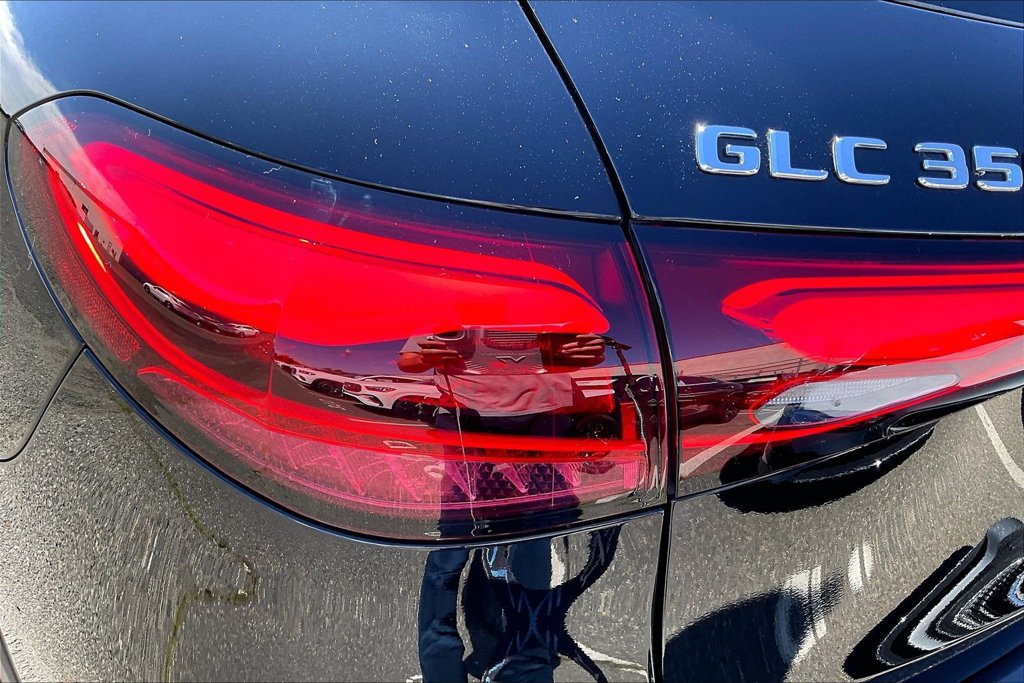 Certified 2025 Mercedes-Benz GLC 350e 4MATIC image 24