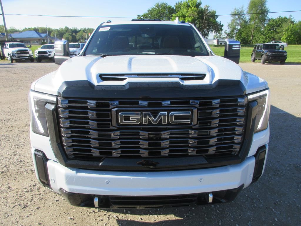 New 2026 GMC Sierra 3500 Denali Ultimate AWD/4WD image 12