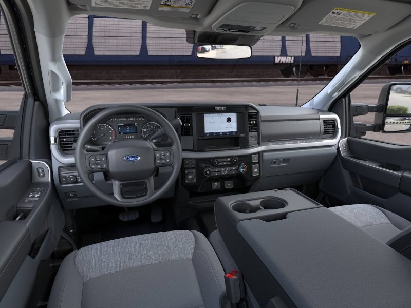 New 2026 Ford F250 XLT w/ FX4 Off-Road Package AWD/4WD image 9
