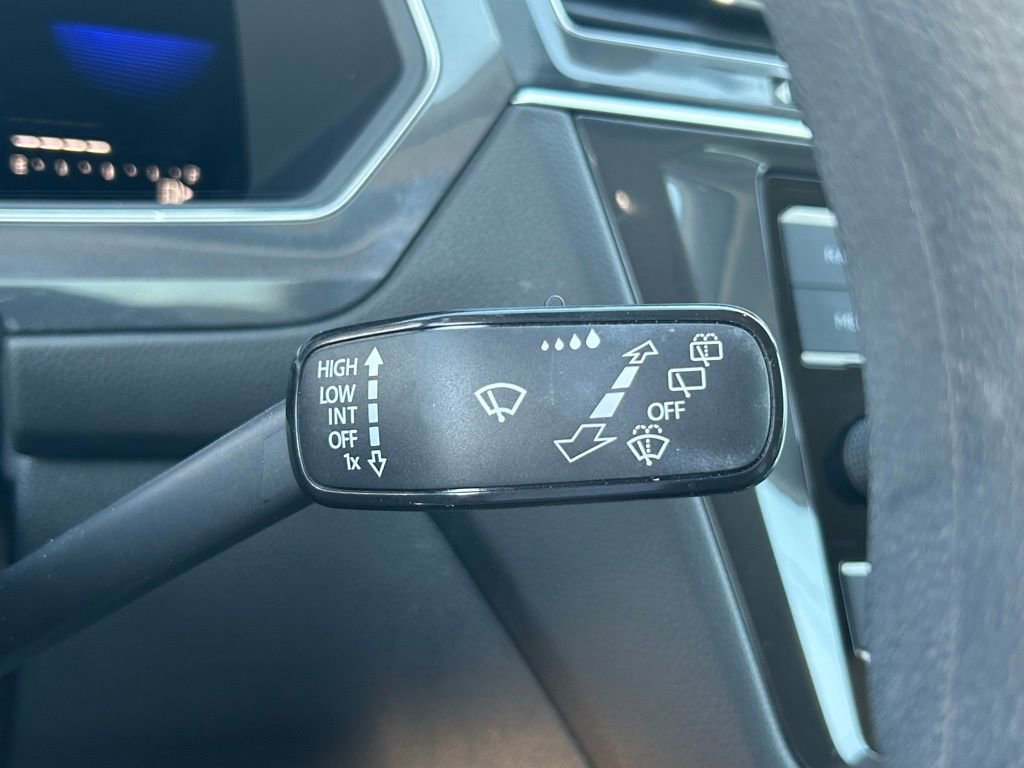 Certified 2023 Volkswagen Tiguan S image 31