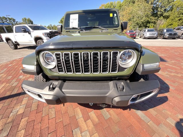 Used 2024 Jeep Wrangler Unlimited Sahara w/ Technology Group AWD/4WD image 23