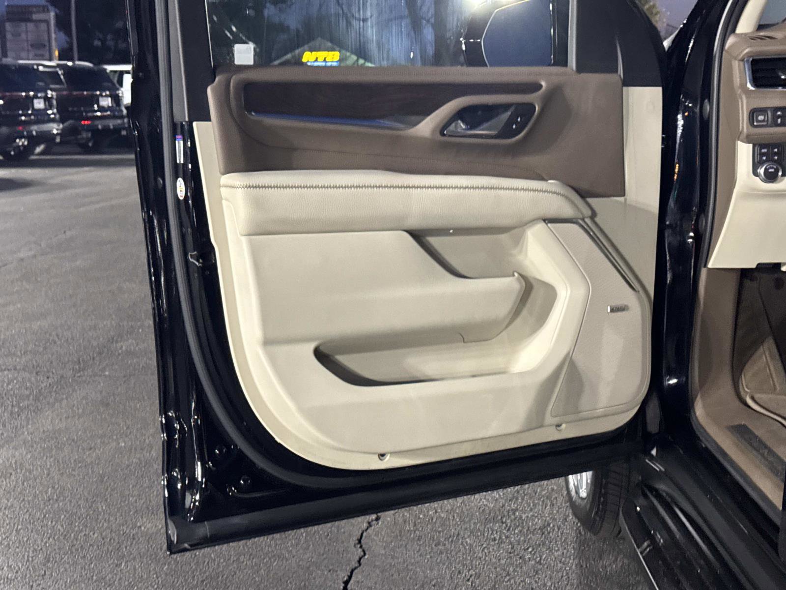 Used 2021 GMC Yukon XL Denali image 26