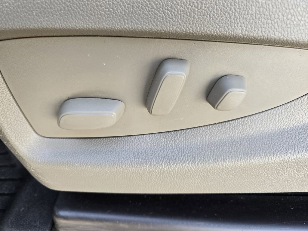 Used 2018 Chevrolet Silverado 2500 LTZ w/ Duramax Plus Package image 15