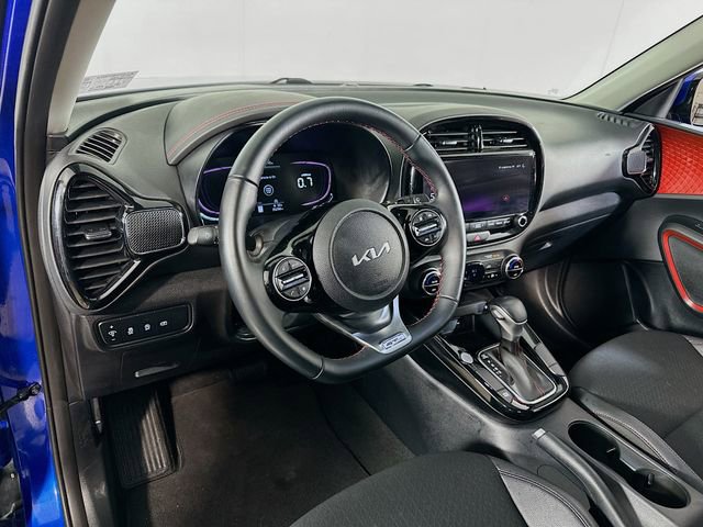Used 2023 Kia Soul GT-Line image 17
