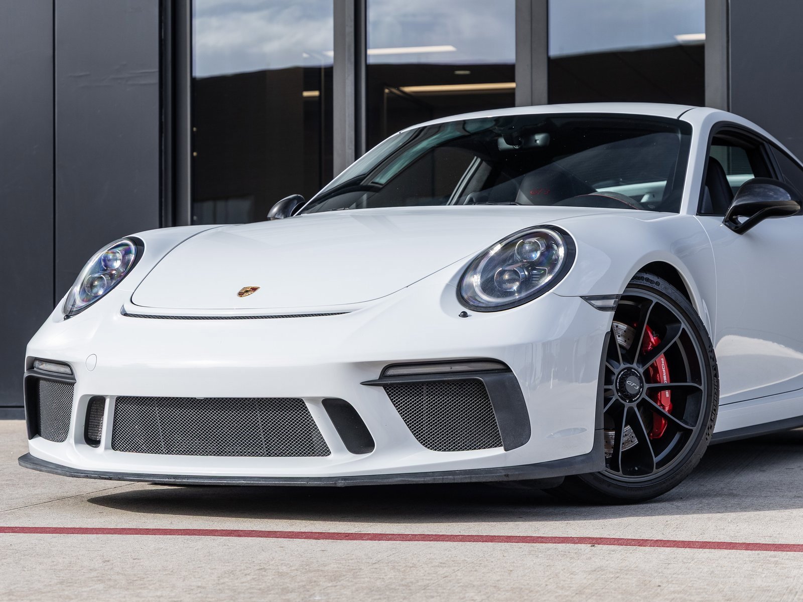 Used 2018 Porsche 911 GT3 image 7