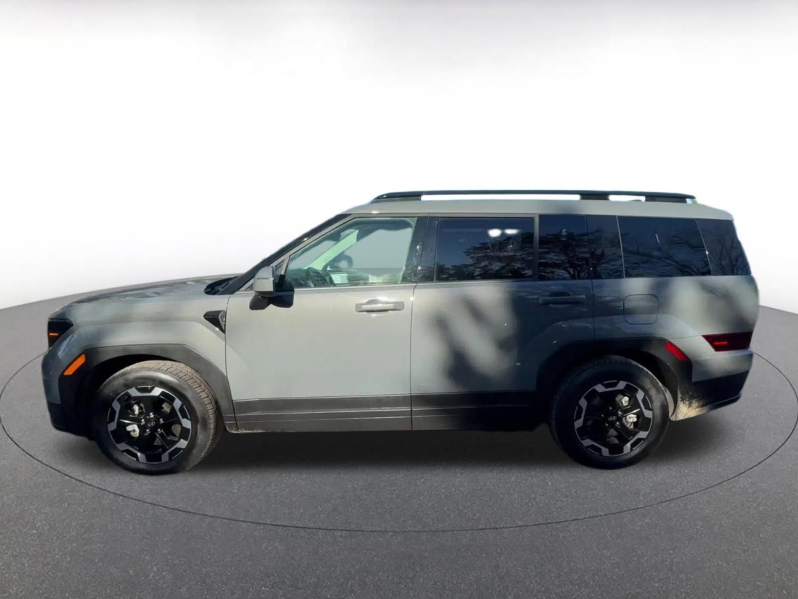 Used 2025 Hyundai Santa Fe SEL image 9