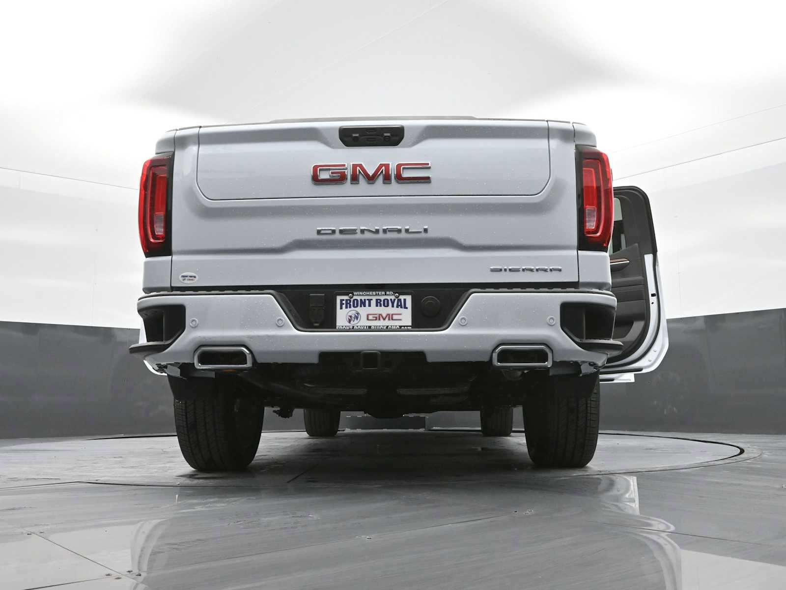 New 2026 GMC Sierra 1500 Denali w/ Denali Reserve Package AWD/4WD image 49