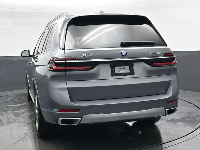 Used 2024 BMW X7 xDrive40i AWD/4WD image 5