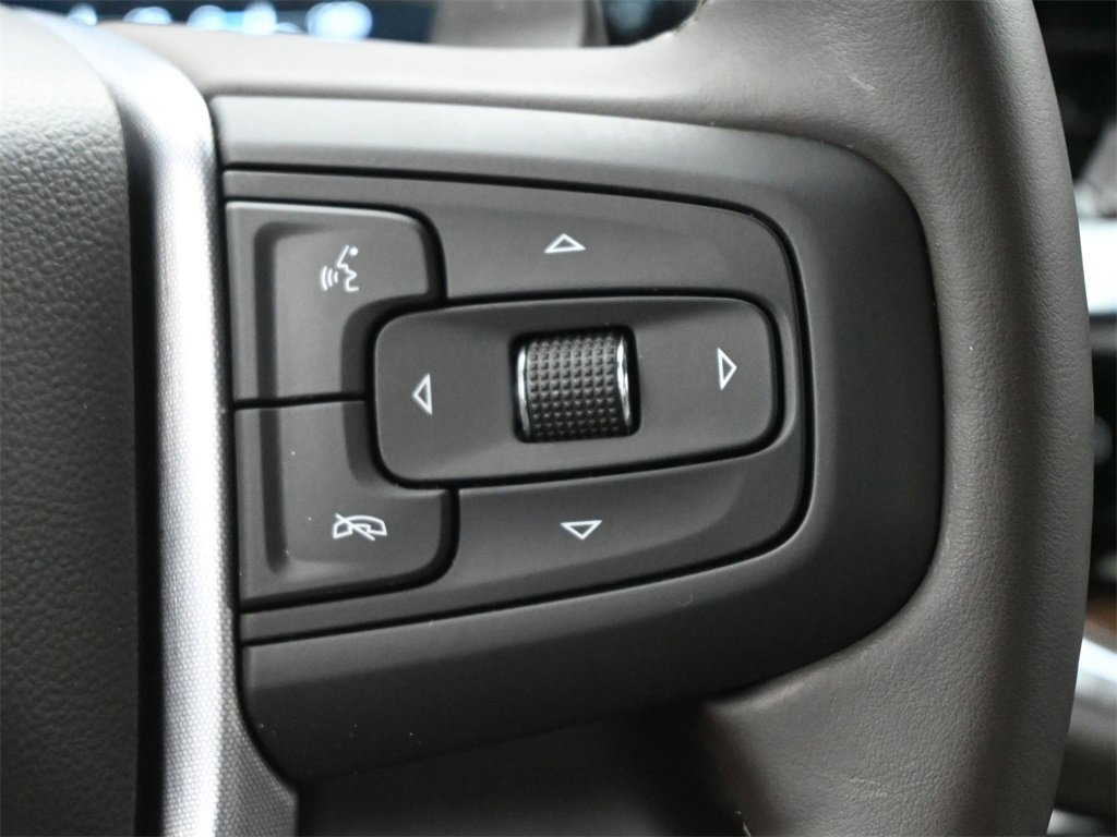 Used 2024 GMC Sierra 1500 SLT image 10