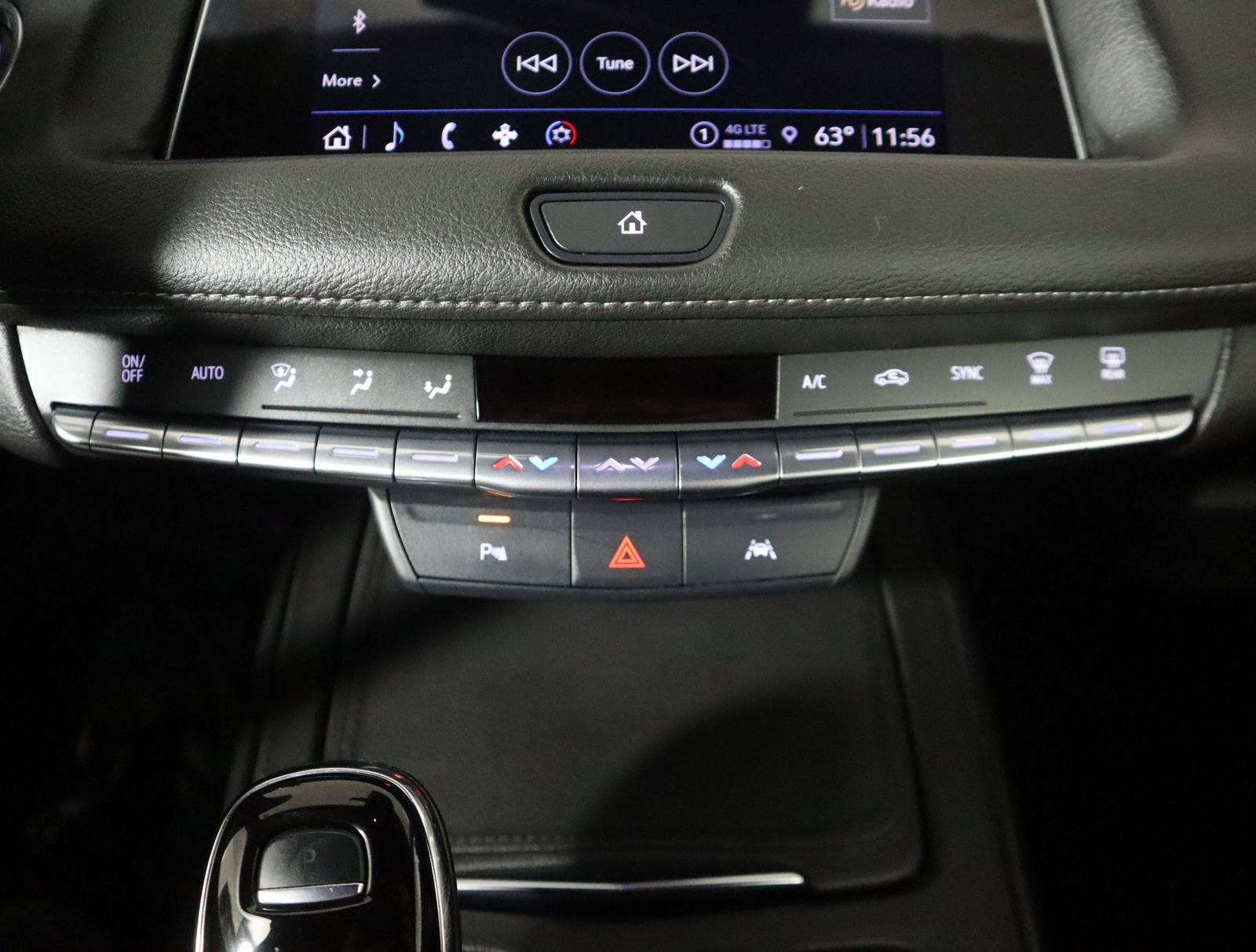 Used 2023 Cadillac XT4 Premium Luxury AWD/4WD image 41
