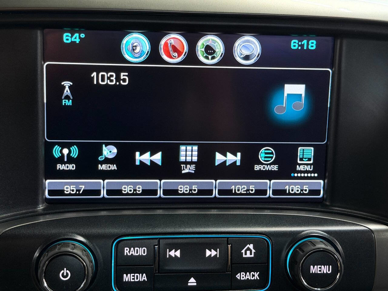 Used 2017 Chevrolet Silverado 1500 LT w/ All Star Edition image 30