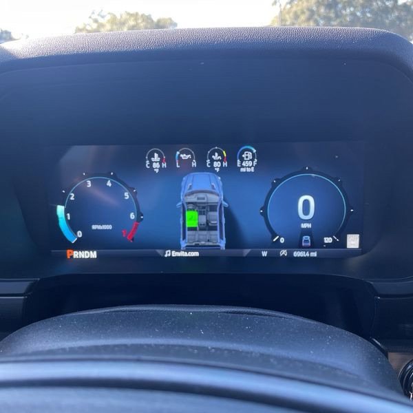 Used 2025 Ford F150 Lariat w/ Equipment Group 501A Mid image 21