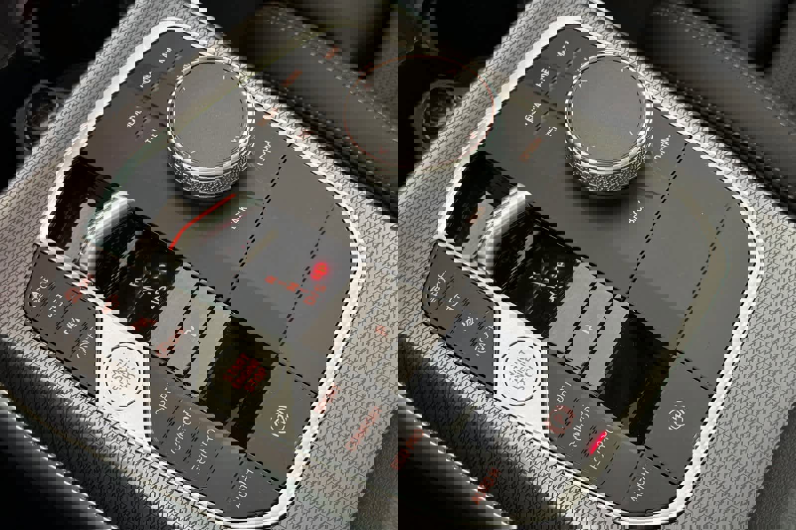 Used 2025 BMW 330i Sedan w/ Premium Package image 21