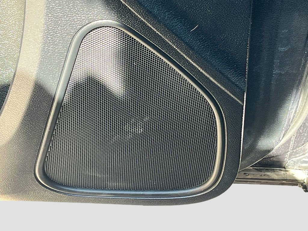 Used 2022 Dodge Charger R/T w/ Blacktop Package image 18