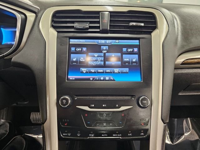 Used 2013 Ford Fusion SE image 16