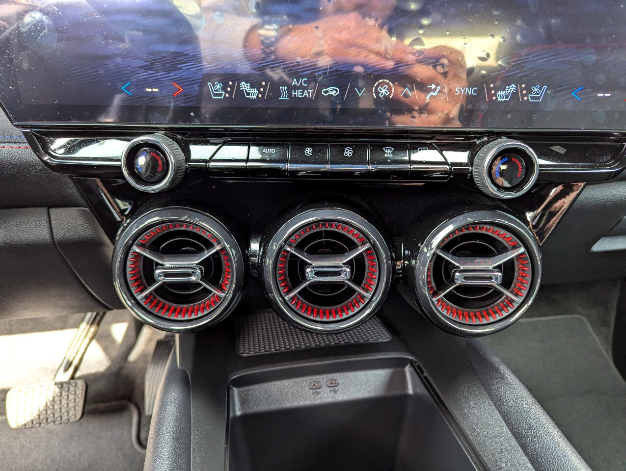 Used 2025 Chevrolet Blazer EV RS image 25