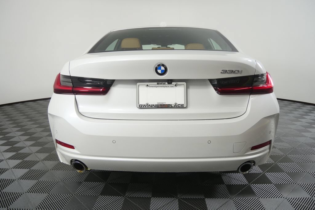 Certified 2025 BMW 330i Sedan RWD image 6