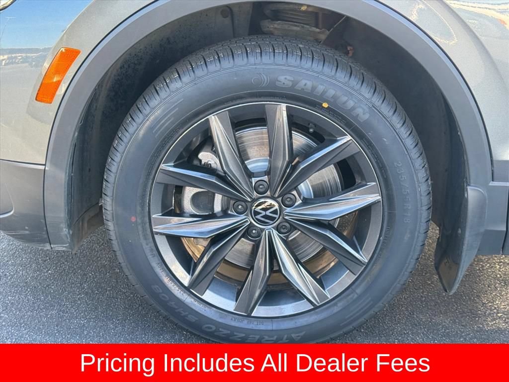 Used 2023 Volkswagen Tiguan SE FWD image 9