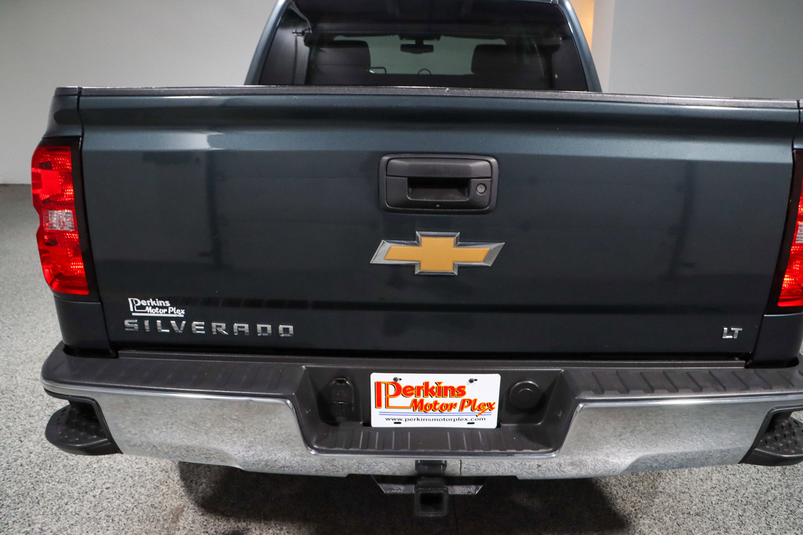 Used 2018 Chevrolet Silverado 1500 LT AWD/4WD image 8
