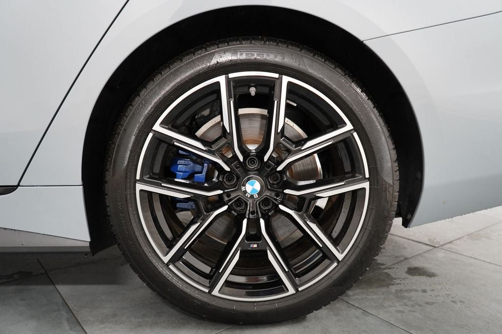 Used 2025 BMW i4 xDrive40i w/ M Sport Package AWD/4WD image 34