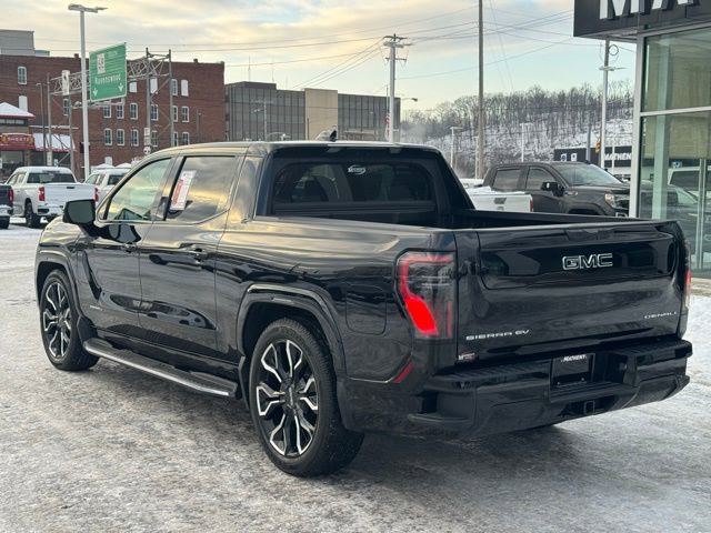 Used 2025 GMC Sierra EV Denali image 3