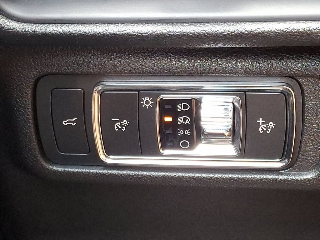 Used 2022 Lincoln Corsair AWD w/ Equipment Group 101A image 26