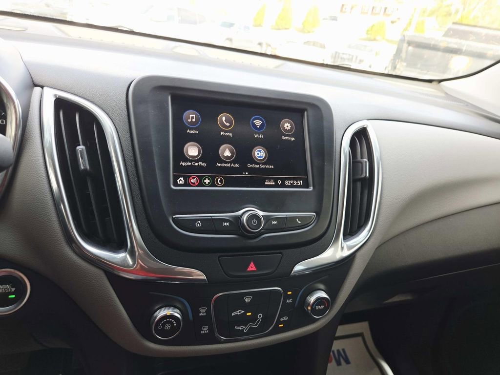 Used 2020 Chevrolet Equinox LS image 24