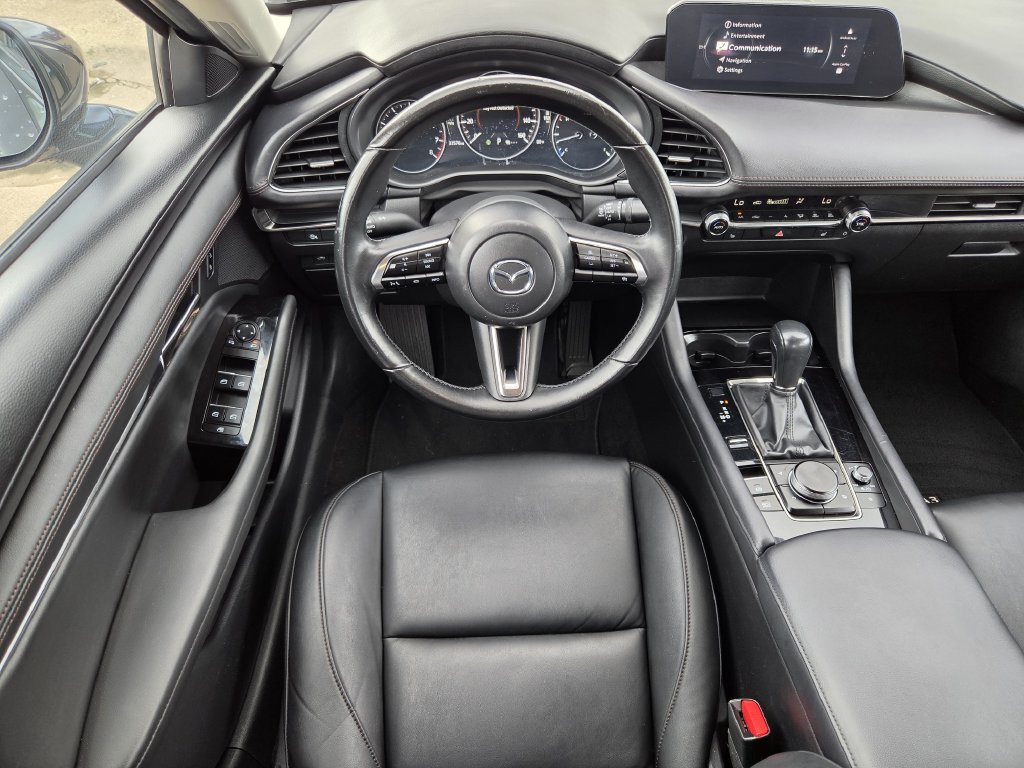 Used 2025 MAZDA MAZDA3 s FWD image 13