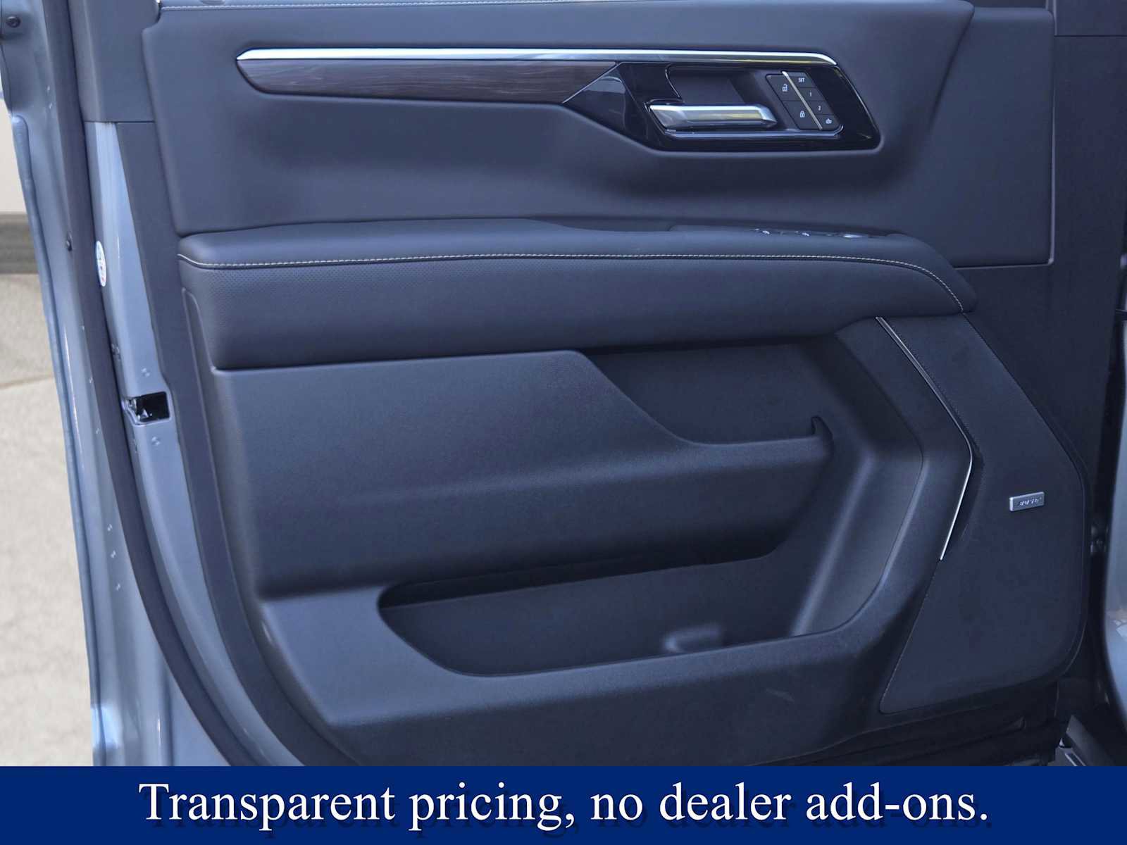 New 2026 Chevrolet Suburban Premier image 23