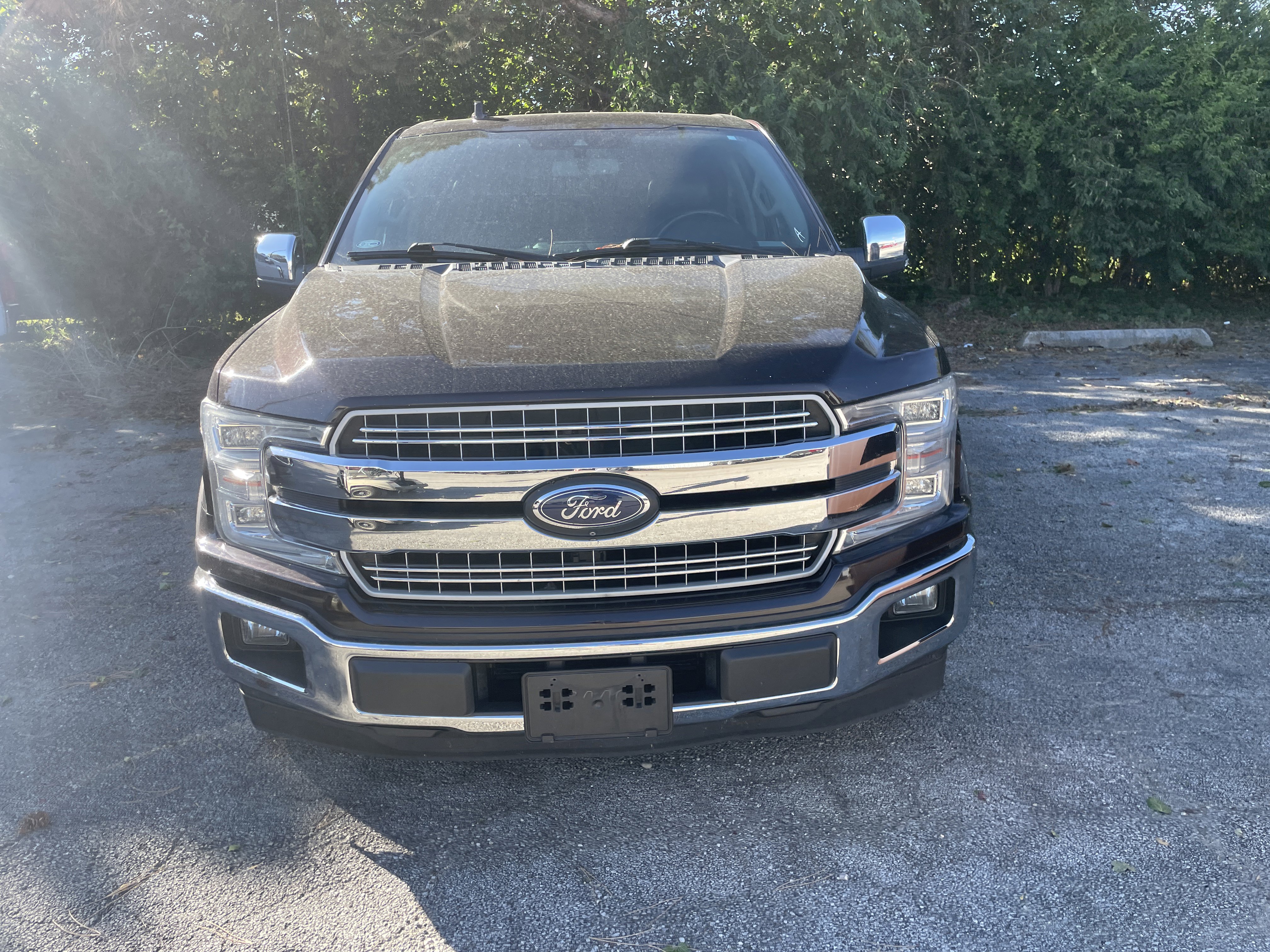Used 2018 Ford F150 Lariat w/ Equipment Group 502A Luxury image 3