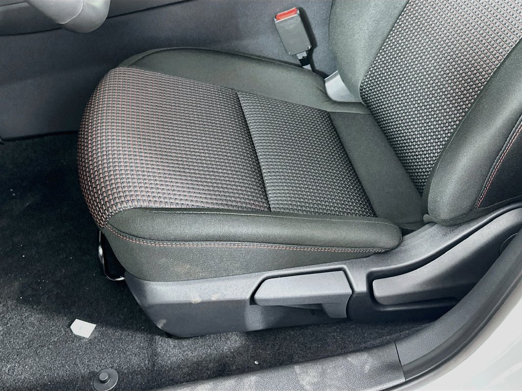 New 2027 Nissan Sentra SR w/ Floor Mat Package FWD image 26