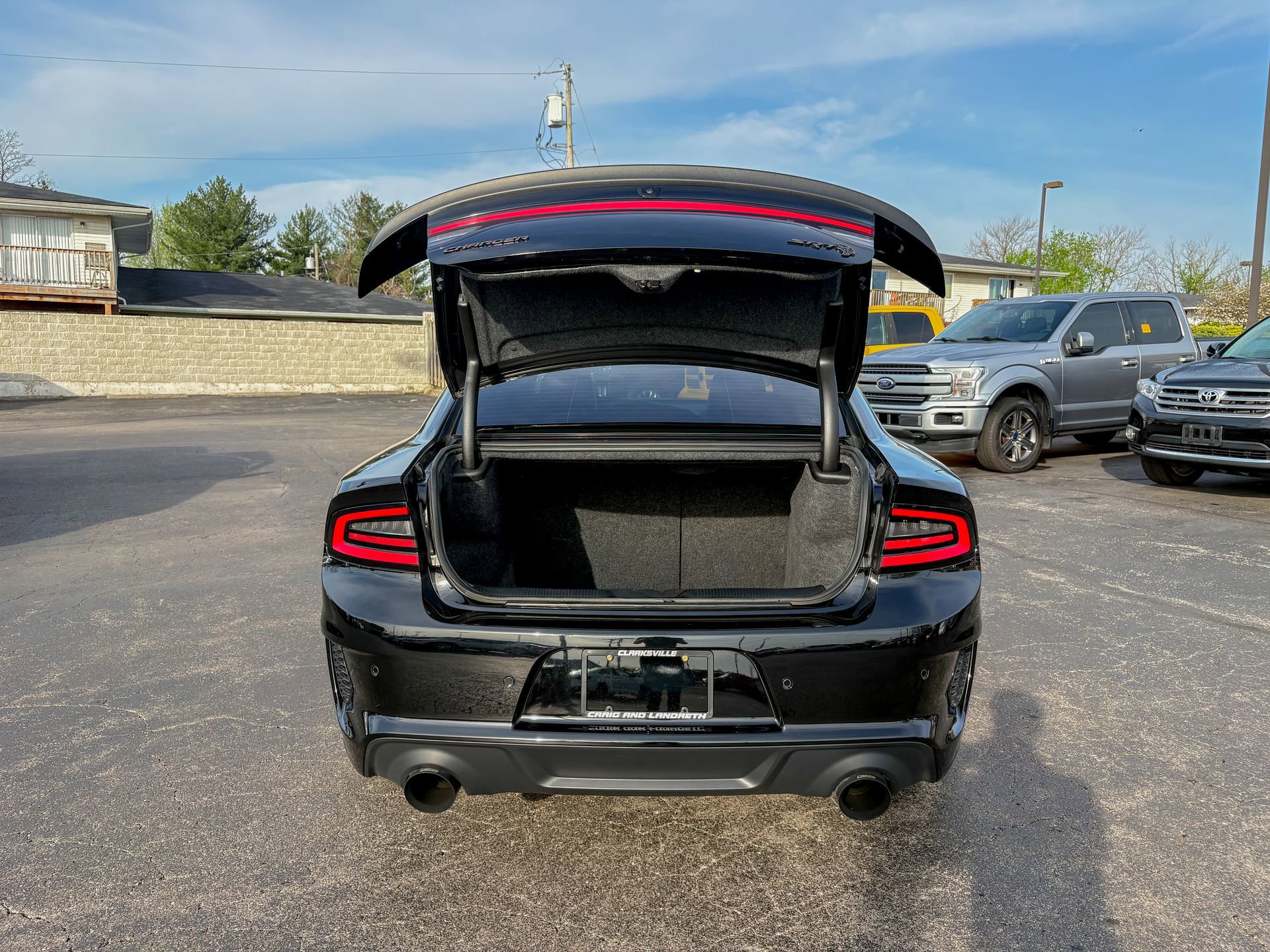 Used 2022 Dodge Charger SRT Hellcat w/ Carbon/Suede Interior Package RWD image 49