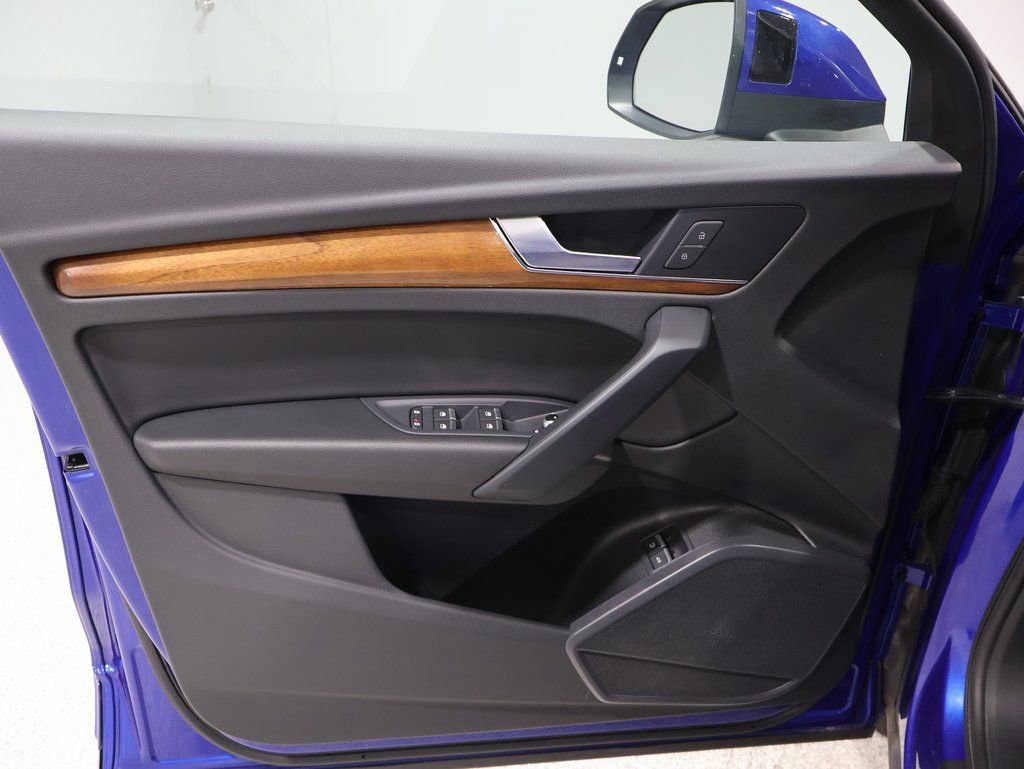 Used 2023 Audi Q5 e Premium image 15