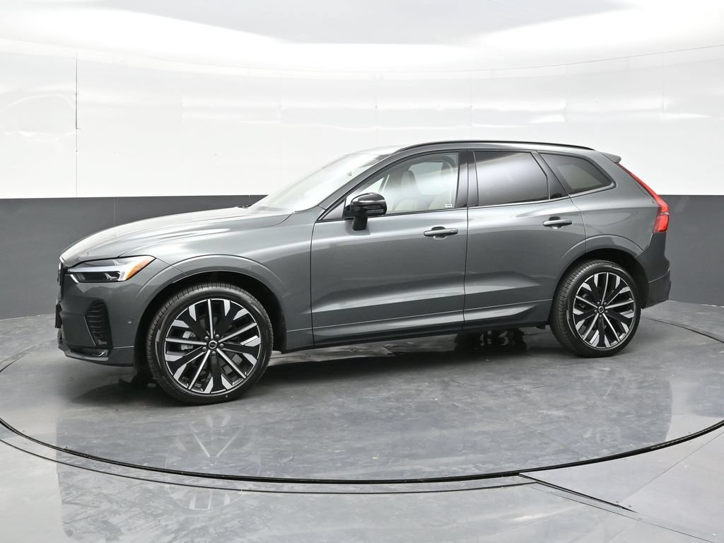 New 2026 Volvo XC60 B5 Ultra w/ Climate Package AWD/4WD image 3
