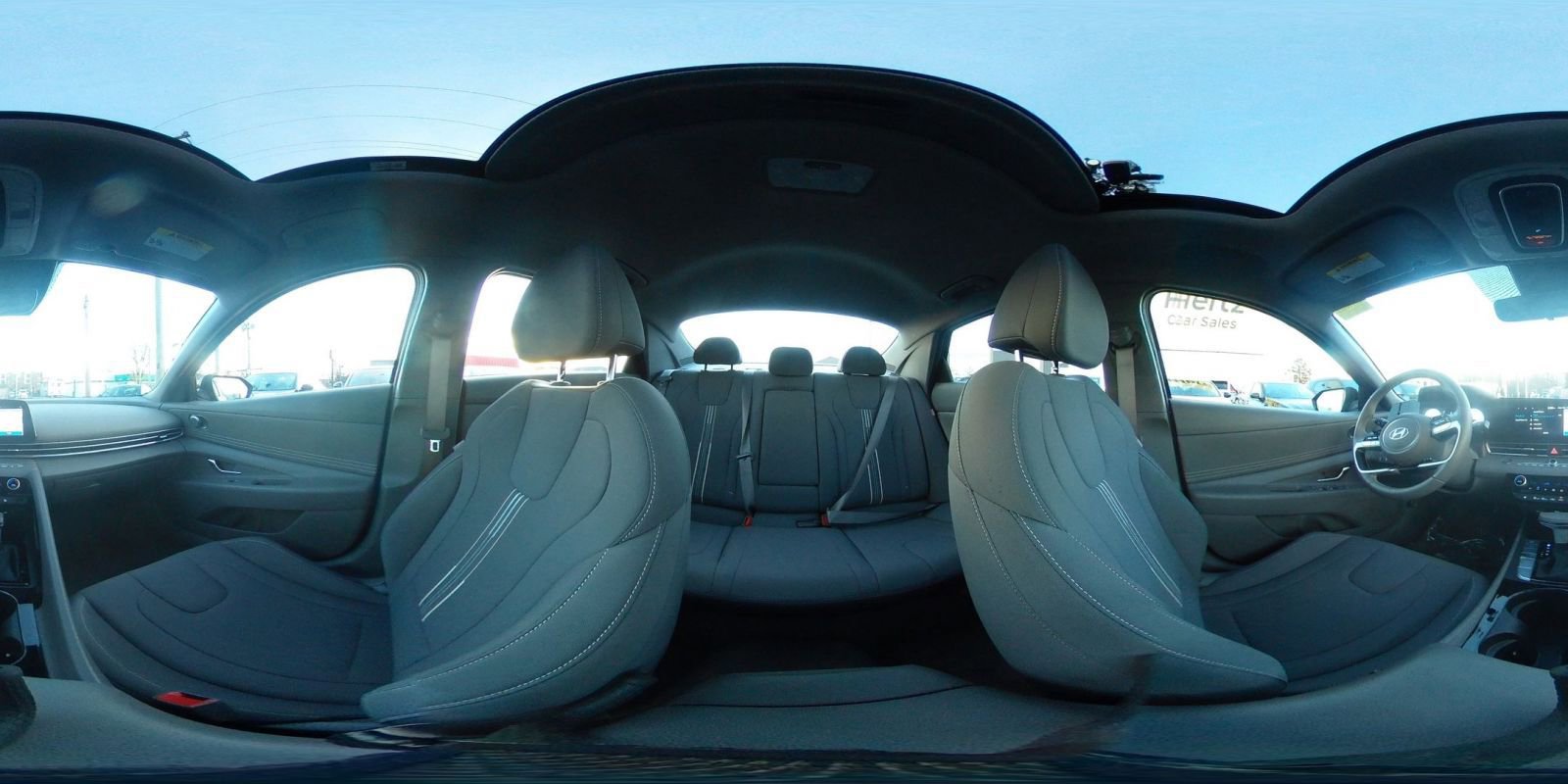 Used 2025 Hyundai Elantra SEL image 45