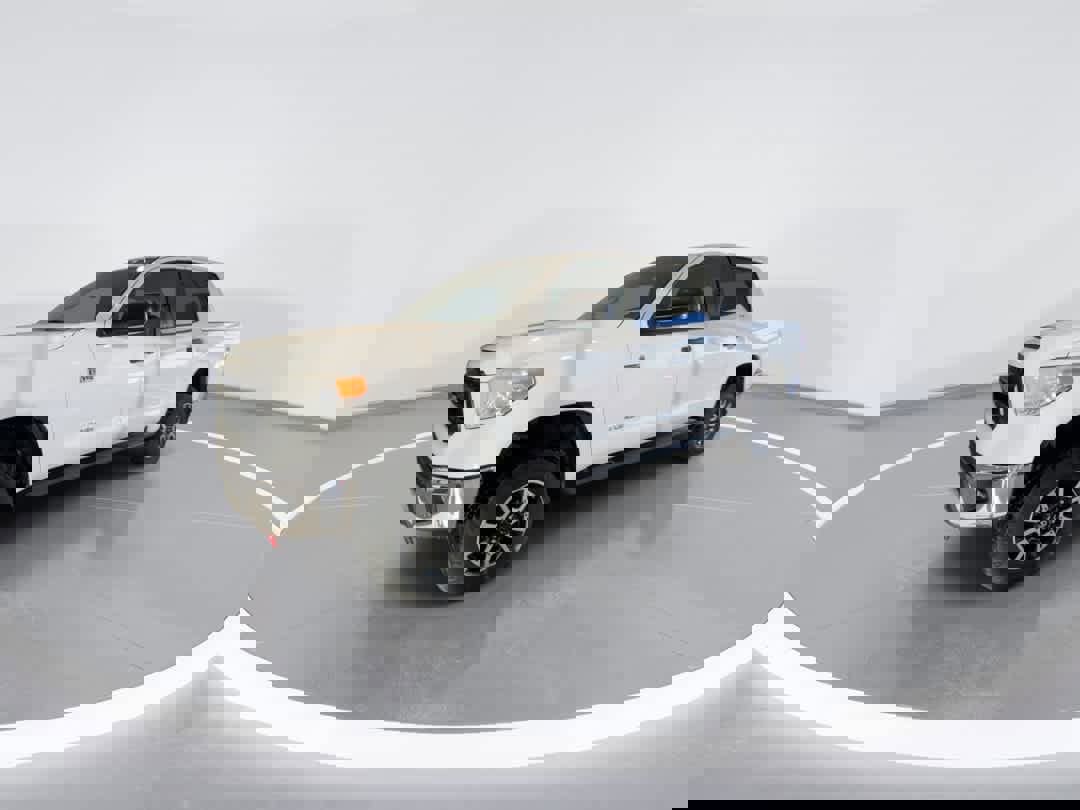 Used 2017 Toyota Tundra SR5 image 4