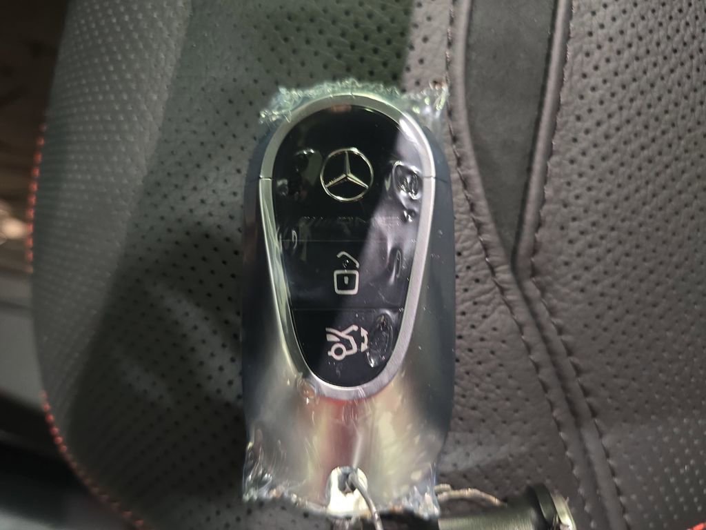 New 2026 Mercedes-Benz GLC 43 AMG 4MATIC image 37