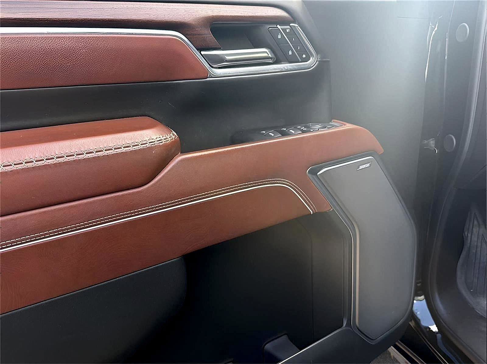 Used 2024 GMC Sierra 3500 Denali Ultimate image 14