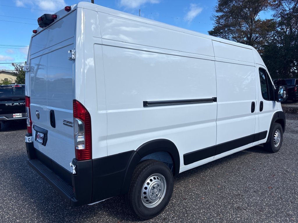 New 2027 RAM ProMaster 2500 w/ Convenience Group FWD image 18