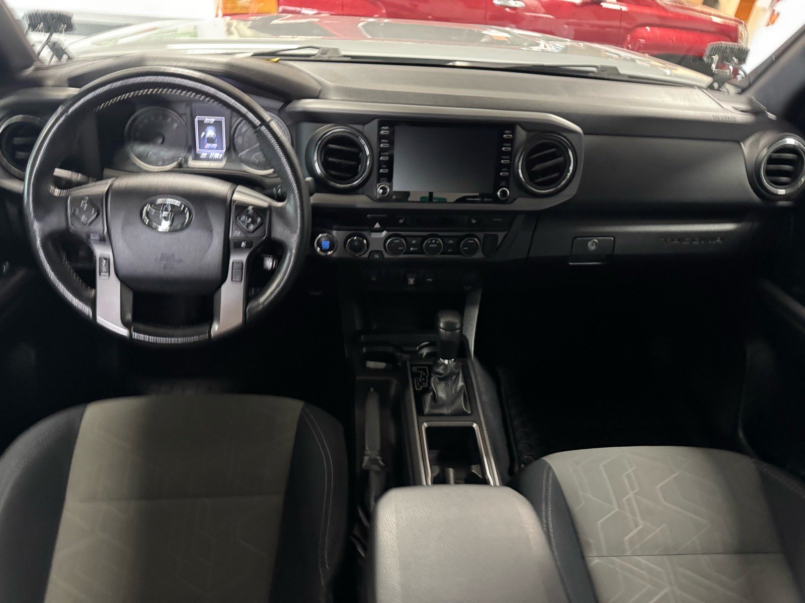 Used 2021 Toyota Tacoma TRD Sport AWD/4WD image 12