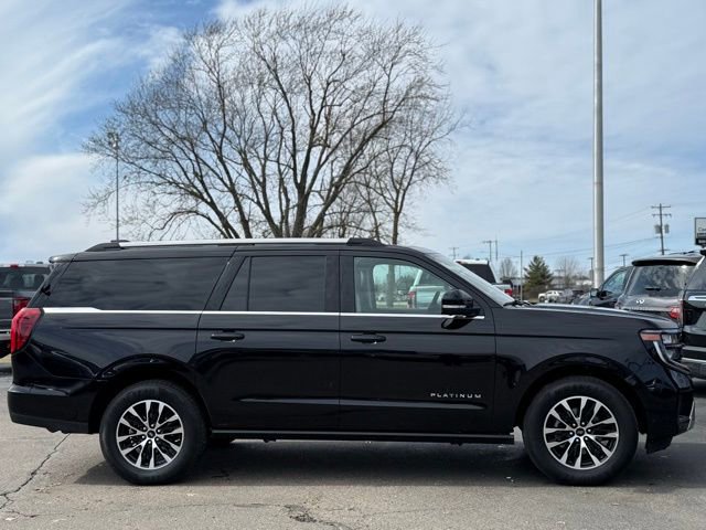 Used 2025 Ford Expedition Max Platinum image 39