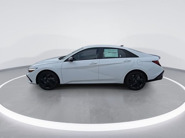 New 2026 Hyundai Elantra Sport image 5