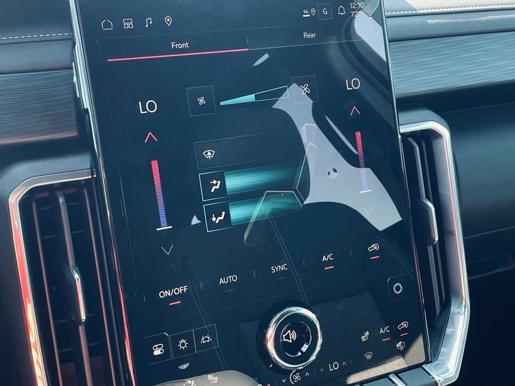 New 2026 GMC Acadia Elevation image 16