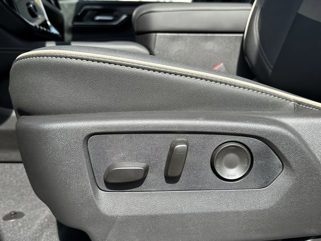 New 2026 GMC Yukon XL Elevation w/ Elevation Premium Package image 13