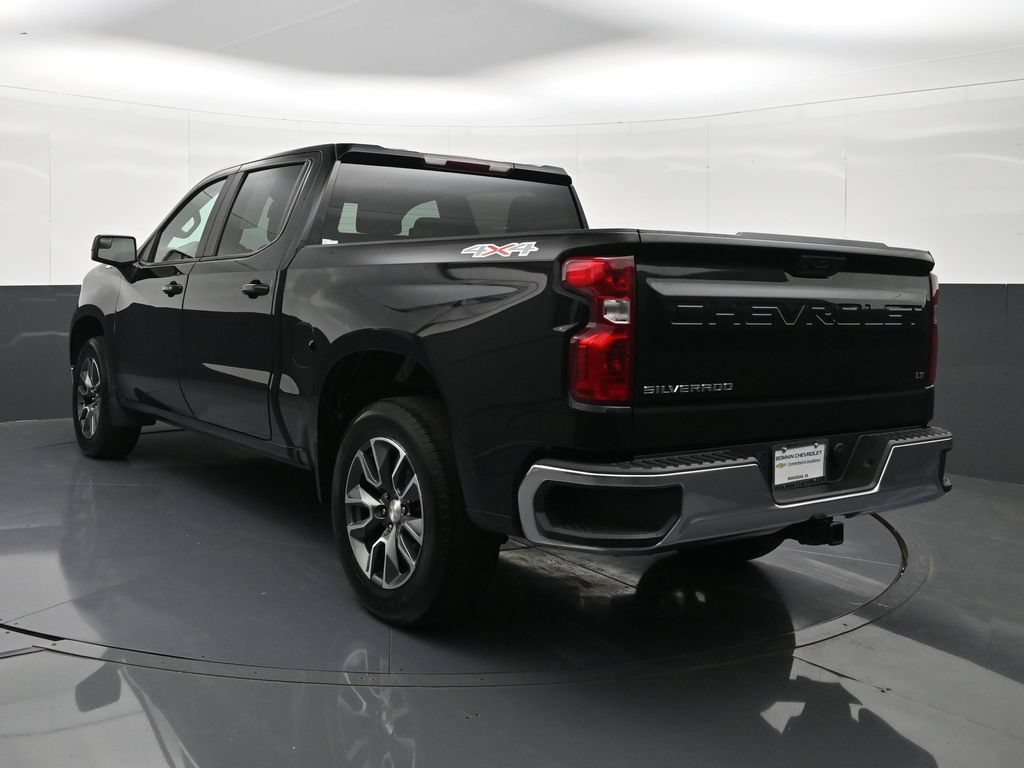 Used 2023 Chevrolet Silverado 1500 LT AWD/4WD image 3