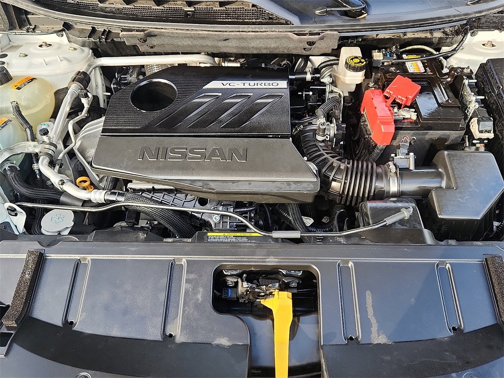 Certified 2022 Nissan Rogue Platinum w/ Head-Up Display Package image 31