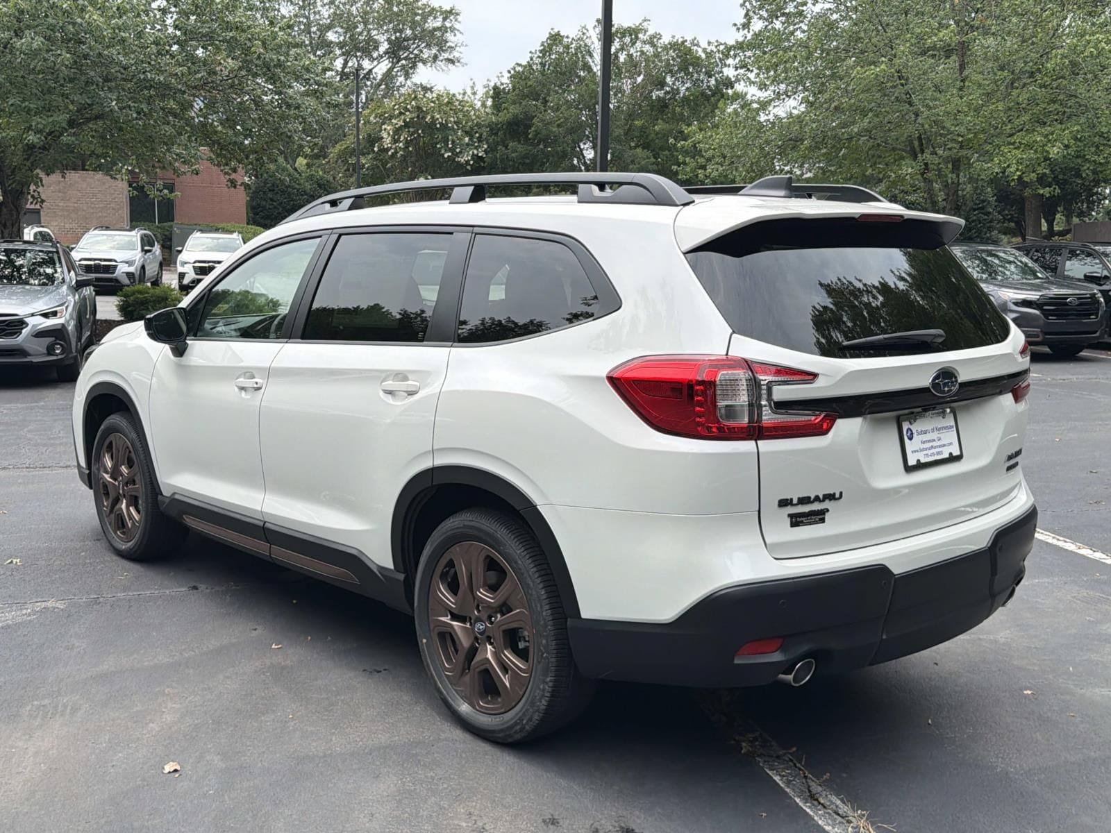 New 2026 Subaru Ascent Limited Bronze w/ Popular Package #2 AWD/4WD image 5