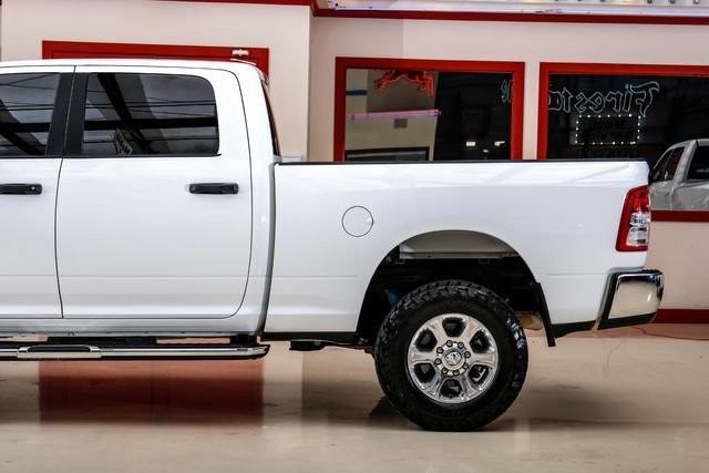 Used 2024 RAM 2500 Big Horn w/ Off Road Package AWD/4WD image 13