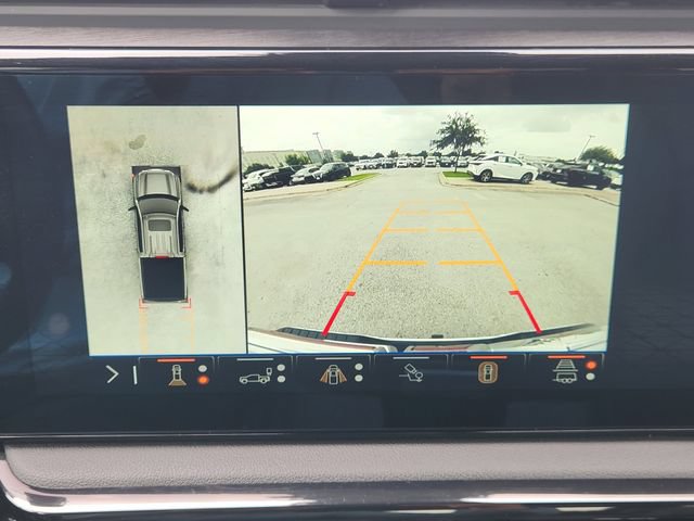 Used 2024 GMC Sierra 1500 AT4 w/ Technology Package AWD/4WD image 15